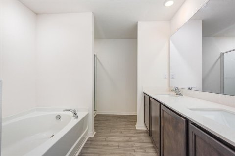 Villa ou maison à vendre à Deltona, Floride: 4 chambres, 171.03 m2 № 1852836 - photo 8