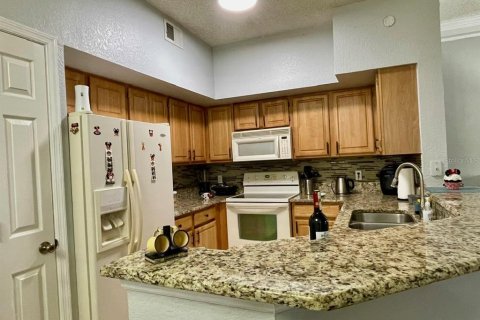 Condo in Orlando, Florida, 1 bedroom  № 1569235 - photo 12
