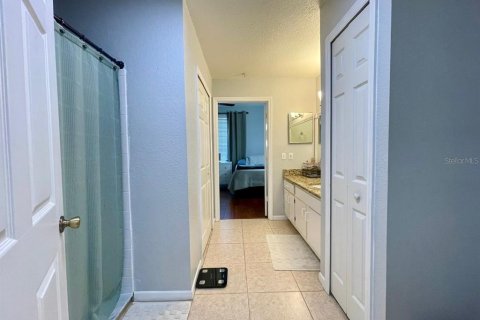Condo in Orlando, Florida, 1 bedroom  № 1569235 - photo 10