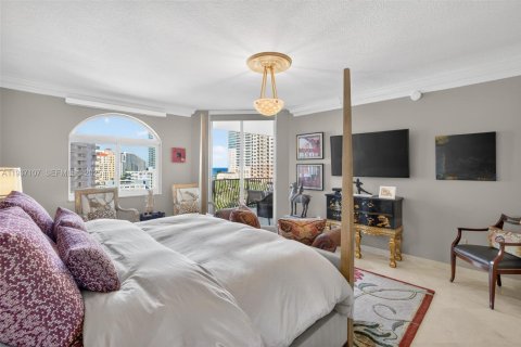 Купить кондоминиум в Форт-Лодердейл, Флорида 2 спальни, 159.98м2, № 1994980 - фото 5