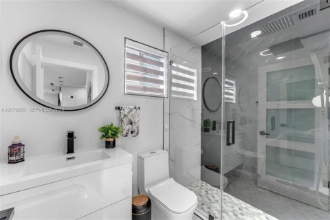 Copropriété à vendre à Miami, Floride: 2 chambres, 90.12 m2 № 2338958 - photo 14