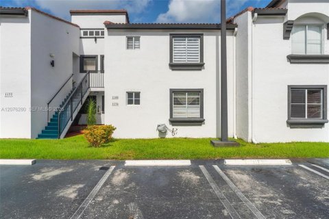 Copropriété à vendre à Miami, Floride: 2 chambres, 90.12 m2 № 2338958 - photo 19