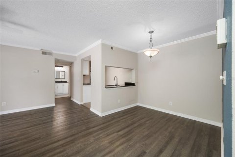 Copropriété à vendre à Palm Harbor, Floride: 1 chambre, 64.47 m2 № 2388333 - photo 5
