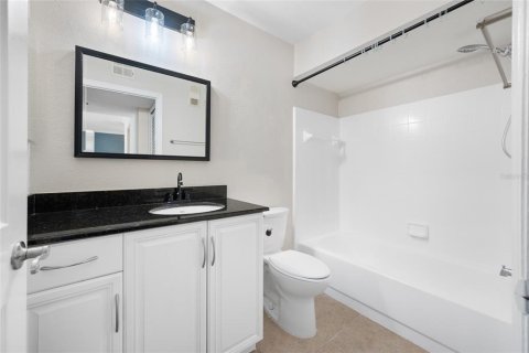 Copropriété à vendre à Palm Harbor, Floride: 1 chambre, 64.47 m2 № 2388333 - photo 18