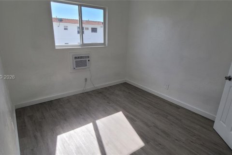 Apartamento en alquiler en Miami, Florida, 2 dormitorios, 78.97 m2 № 2153165 - foto 11