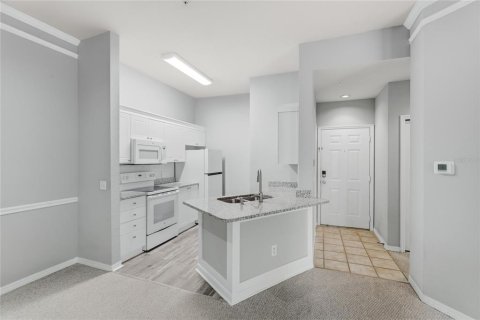 Copropriété à louer à Sarasota, Floride: 2 chambres, 119.75 m2 № 2093428 - photo 8