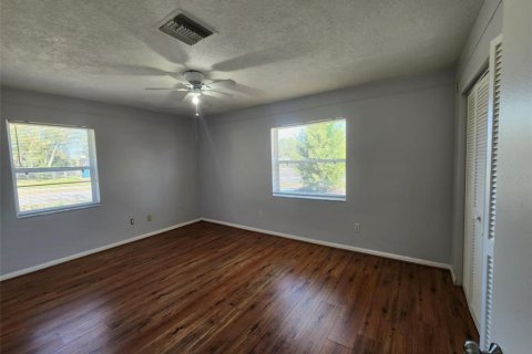 Villa ou maison à vendre à Spring Hill, Floride: 4 chambres, 109.25 m2 № 1718513 - photo 11