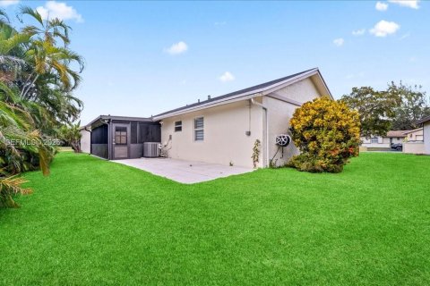 Купить виллу или дом в Дейви, Флорида 4 спальни, 132.01м2, № 1990878 - фото 13