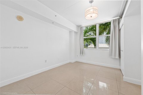 Copropriété à louer à Miami, Floride: 2 chambres, 105.35 m2 № 2281880 - photo 8