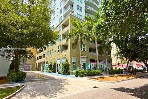 Copropriété à louer à Miami, Floride: 2 chambres, 105.35 m2 № 2281880 - photo 18