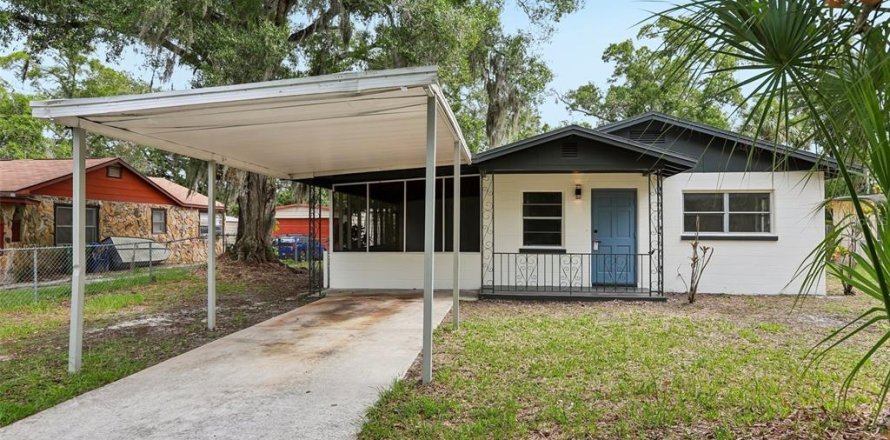 House in Tampa, Florida 2 bedrooms, 80.27 sq.m. № 2232395