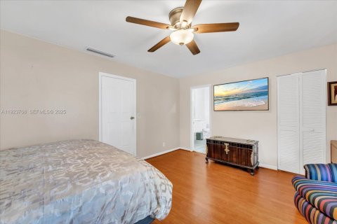 Adosado en venta en Hollywood, Florida, 3 dormitorios, 152.36 m2 № 1992328 - foto 16