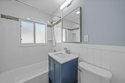 Casa en venta en Port Charlotte, Florida, 3 dormitorios, 137.96 m2 № 1899184 - foto 23