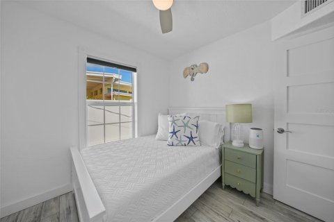 Casa en venta en Port Charlotte, Florida, 3 dormitorios, 137.96 m2 № 1899184 - foto 22