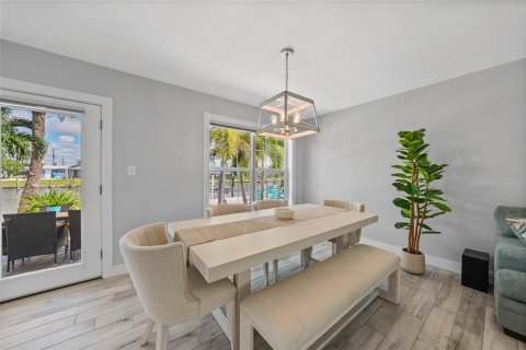 Casa en venta en Port Charlotte, Florida, 3 dormitorios, 137.96 m2 № 1899184 - foto 11
