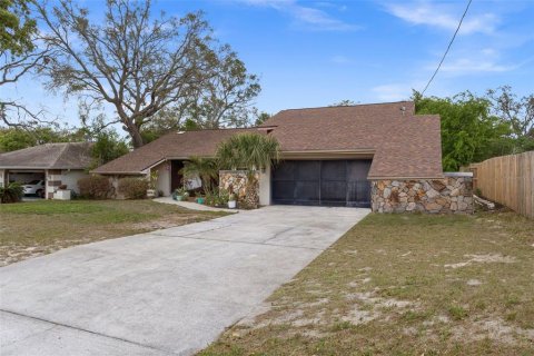 Casa en venta en Spring Hill, Florida, 3 dormitorios, 157.93 m2 № 2142768 - foto 6