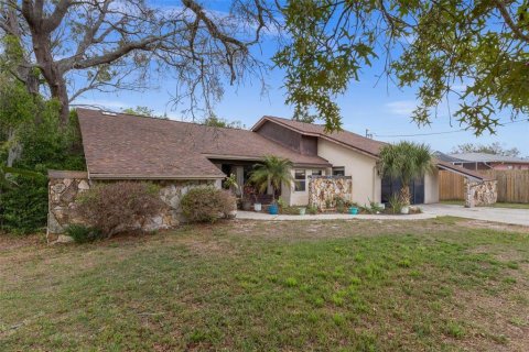 Casa en venta en Spring Hill, Florida, 3 dormitorios, 157.93 m2 № 2142768 - foto 3