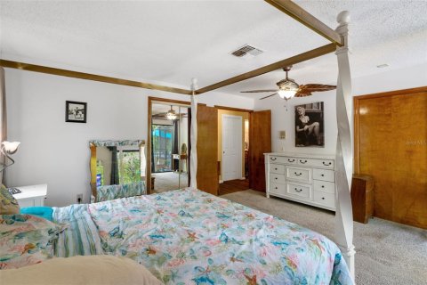 Casa en venta en Spring Hill, Florida, 3 dormitorios, 157.93 m2 № 2142768 - foto 9