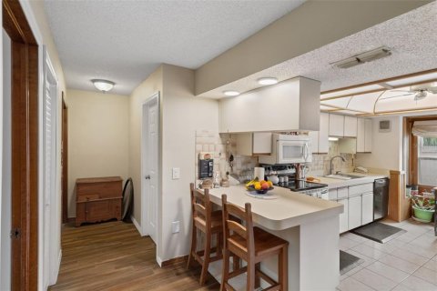 Casa en venta en Spring Hill, Florida, 3 dormitorios, 157.93 m2 № 2142768 - foto 14