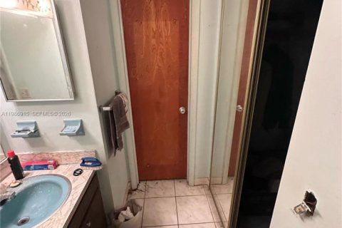 Купить виллу или дом в Дания-Бич, Флорида 3 спальни, 189.71м2, № 2048879 - фото 12