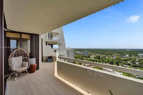Condominio en venta en Miami, Florida, 2 dormitorios, 117.8 m2 № 1875648 - foto 26