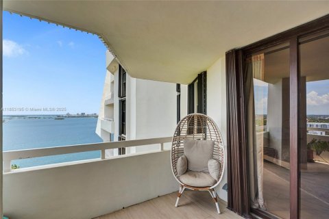 Condominio en venta en Miami, Florida, 2 dormitorios, 117.8 m2 № 1875648 - foto 25