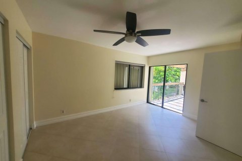 Condo in Plantation, Florida, 3 bedrooms № 2184520 - photo 14