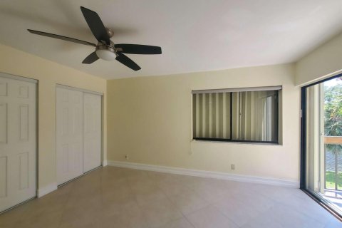 Condo in Plantation, Florida, 3 bedrooms № 2184520 - photo 15