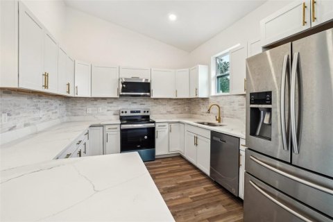 Casa en venta en Hudson, Florida, 3 dormitorios, 130.34 m2 № 1523336 - foto 8
