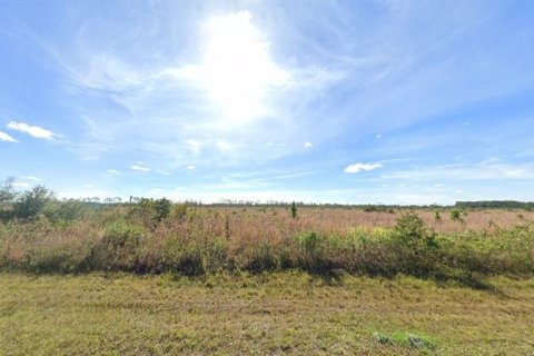 Terreno en venta en Indian lake estates, Florida № 2162211 - foto 2