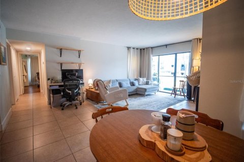 Condominio en venta en Orlando, Florida, 2 dormitorios, 103.21 m2 № 1774622 - foto 8