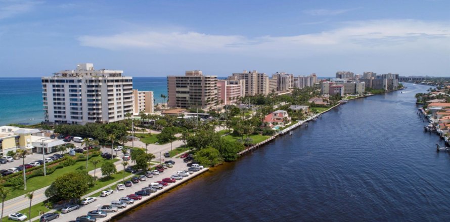 Condo in Highland Beach, Florida, 3 bedrooms № 987039