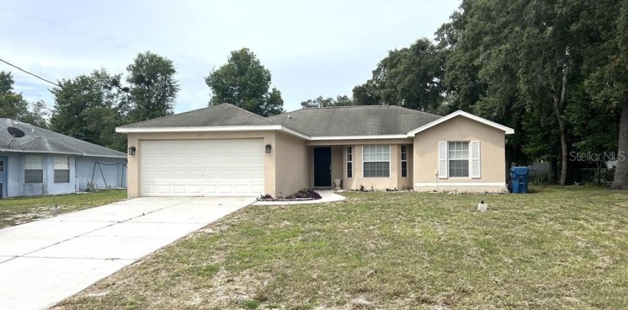 Villa ou maison à Spring Hill, Floride 3 chambres, 130.71 m2 № 2107508