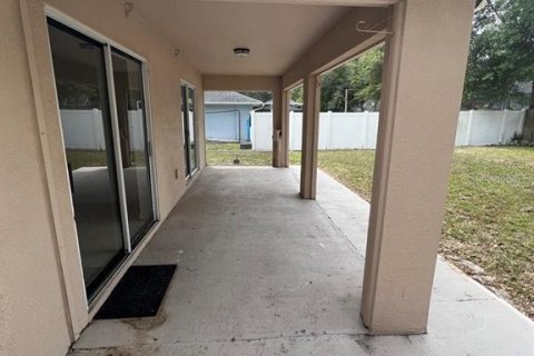 Villa ou maison à louer à Spring Hill, Floride: 3 chambres, 130.71 m2 № 2107508 - photo 14