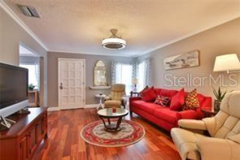 Condominio en alquiler en Bradenton, Florida, 2 dormitorios, 95.13 m2 № 213467 - foto 3