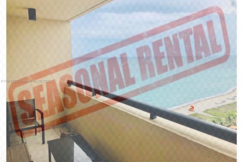 Copropriété à louer à Miami Beach, Floride: 1 chambre, 74.14 m2 № 1939816 - photo 1
