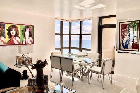 Copropriété à louer à Miami Beach, Floride: 1 chambre, 74.14 m2 № 1939816 - photo 4