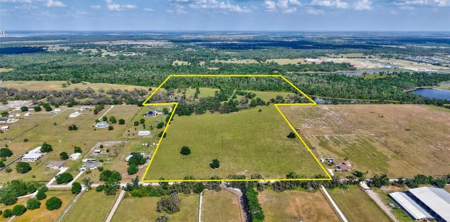 Terreno en Parrish, Florida № 2299126