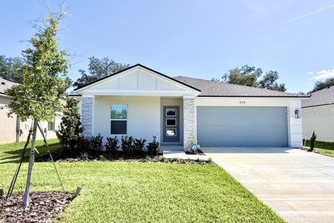 Villa ou maison à Lady Lake, Floride 5 chambres, 158.68 m2 № 2371408