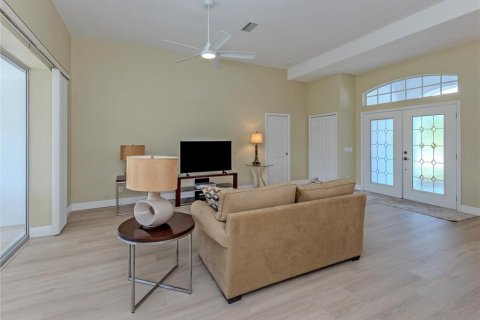 Casa en venta en Venice, Florida, 2 dormitorios, 171.87 m2 № 2157723 - foto 5