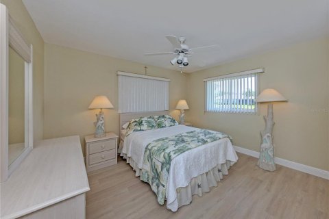 Casa en venta en Venice, Florida, 2 dormitorios, 171.87 m2 № 2157723 - foto 20