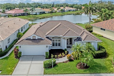 Casa en Venice, Florida 2 dormitorios, 171.87 m2 № 2157723