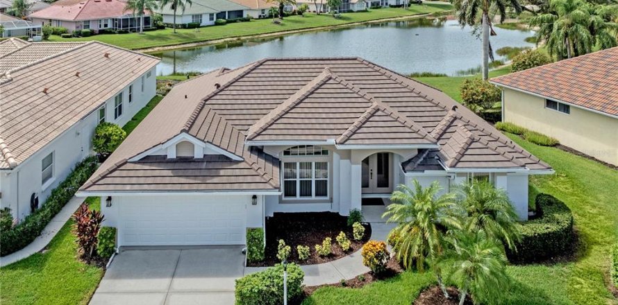 Casa en Venice, Florida 2 dormitorios, 171.87 m2 № 2157723
