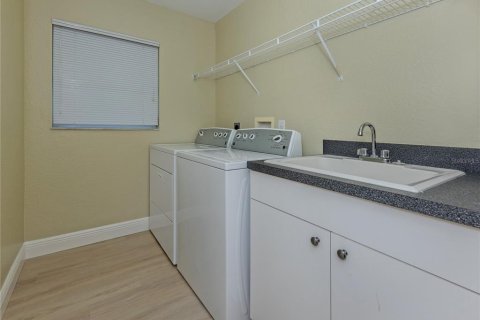 Casa en venta en Venice, Florida, 2 dormitorios, 171.87 m2 № 2157723 - foto 23