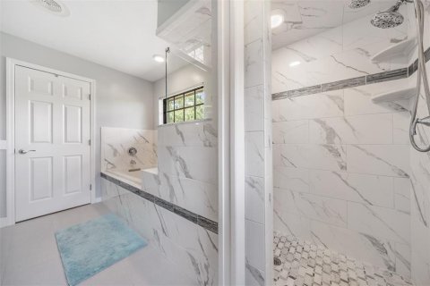 Casa en venta en Lakeland, Florida, 4 dormitorios, 249.16 m2 № 1792093 - foto 22