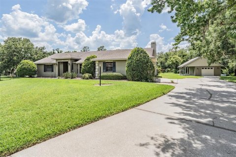 Casa en venta en Lakeland, Florida, 4 dormitorios, 249.16 m2 № 1792093 - foto 1