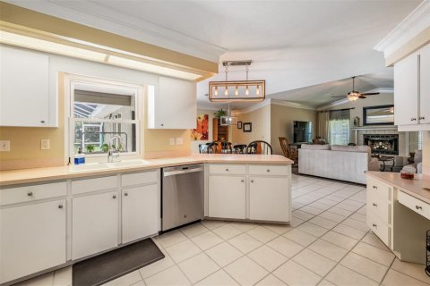 Casa en venta en Lakeland, Florida, 4 dormitorios, 249.16 m2 № 1792093 - foto 7