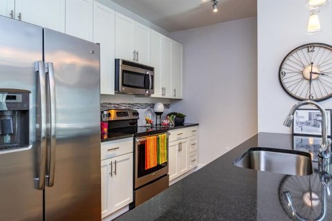 Appartement à louer à Orlando, Floride: 1 chambre, 64.2 m2 № 240445 - photo 4