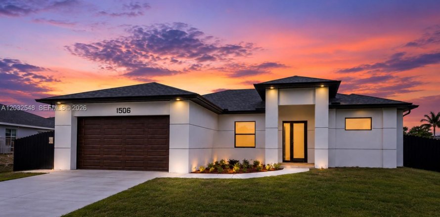 Villa ou maison à Cape Coral, Floride 4 chambres, 170.2 m2 № 2084319