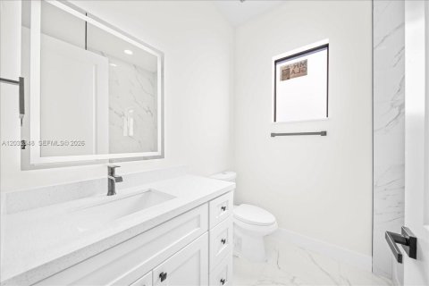 Villa ou maison à vendre à Cape Coral, Floride: 4 chambres, 170.2 m2 № 2084319 - photo 19
